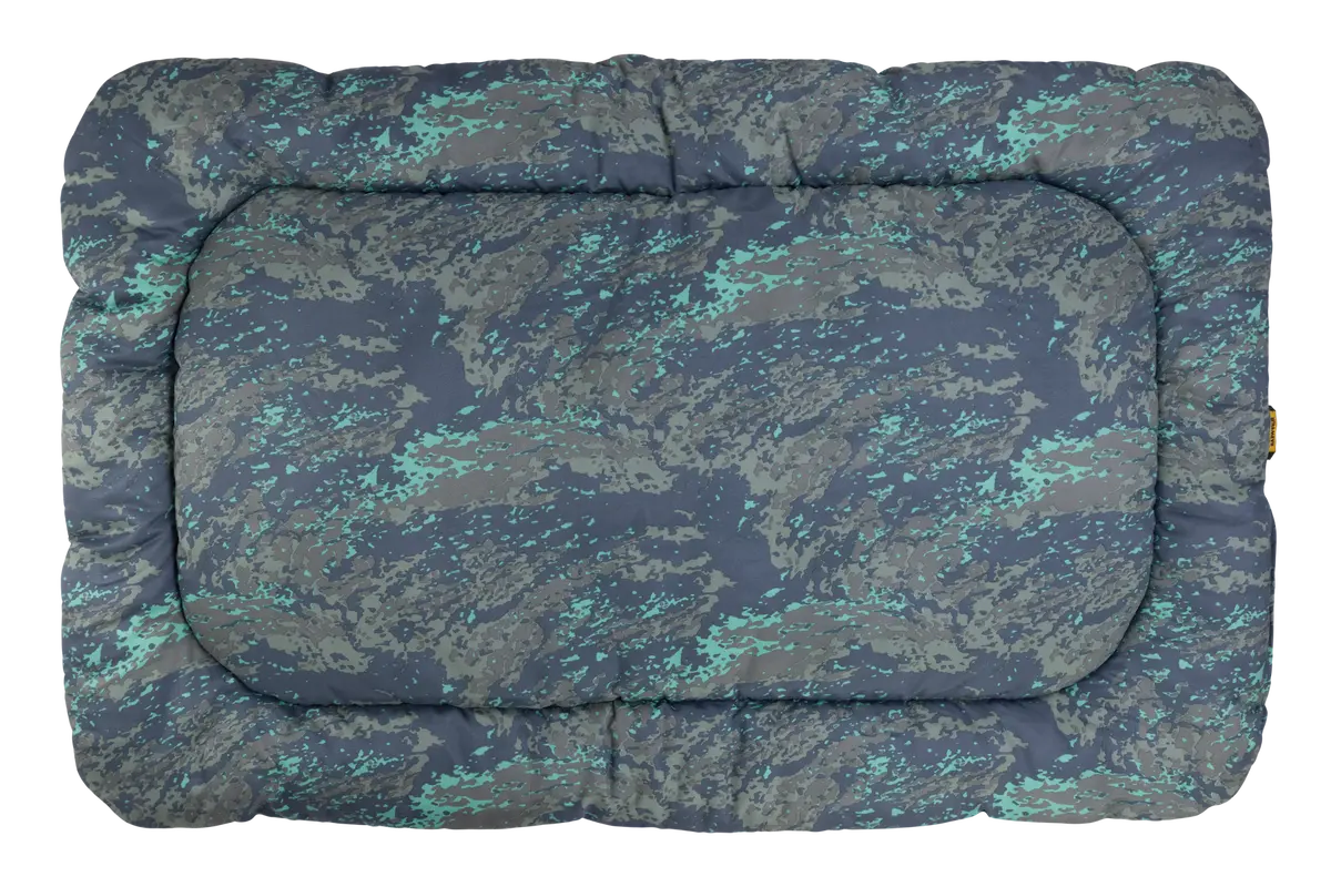 Pre-Owned Basecamp Dog Bed – Durable Outdoor-Style Pet Bed