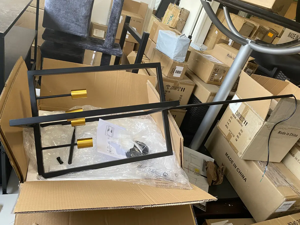4 Light Modern Chandelier Light Fixture 1