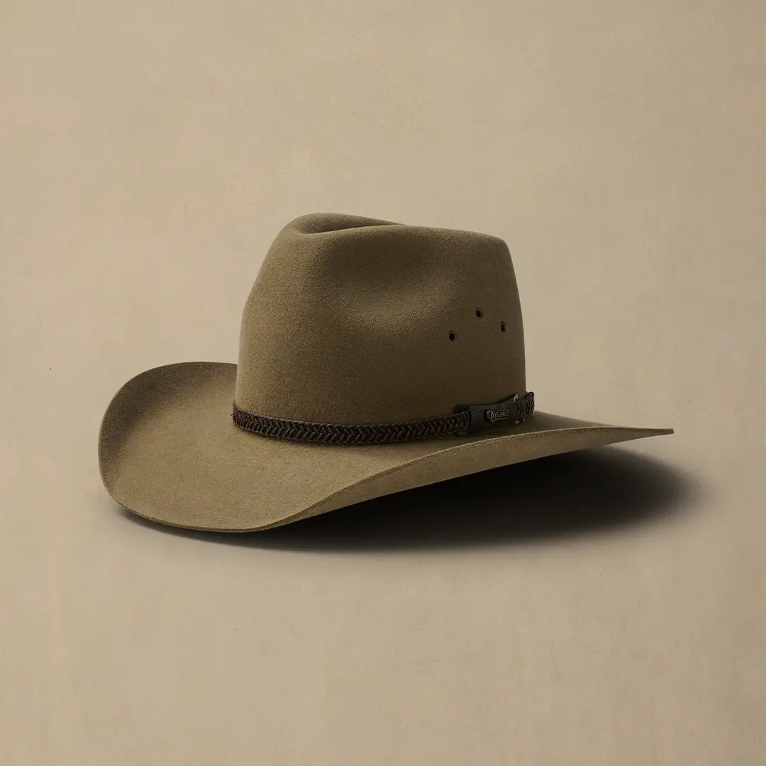 Golden Spur Bran 1