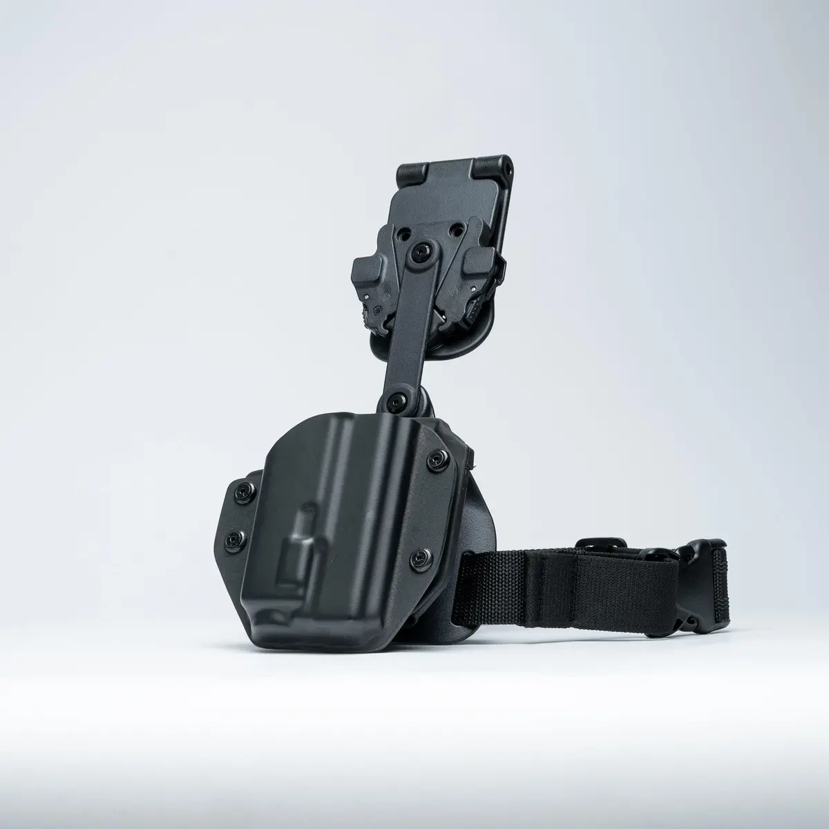Cloak Swivel Drop Leg For Makarov 1
