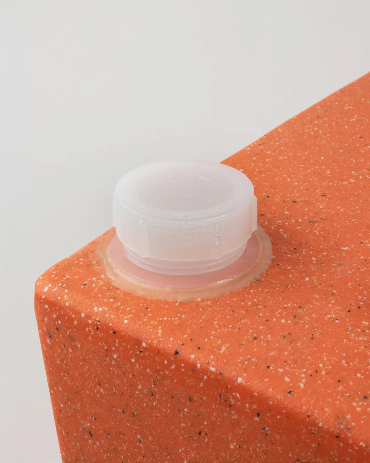 Water Hole™ Replacement Cap 1