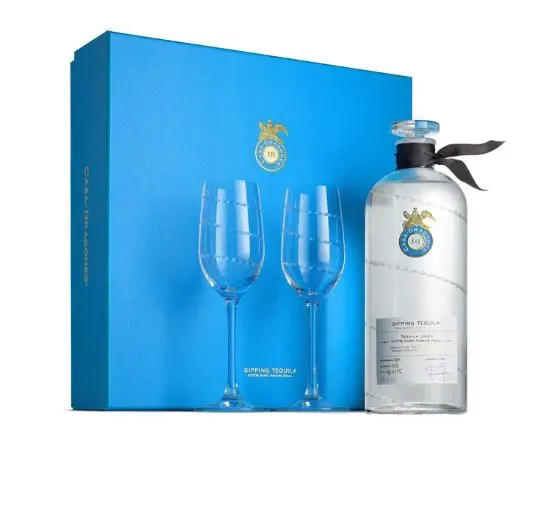 Casa Dragones Joven Tequila Gift Set 750Ml 1