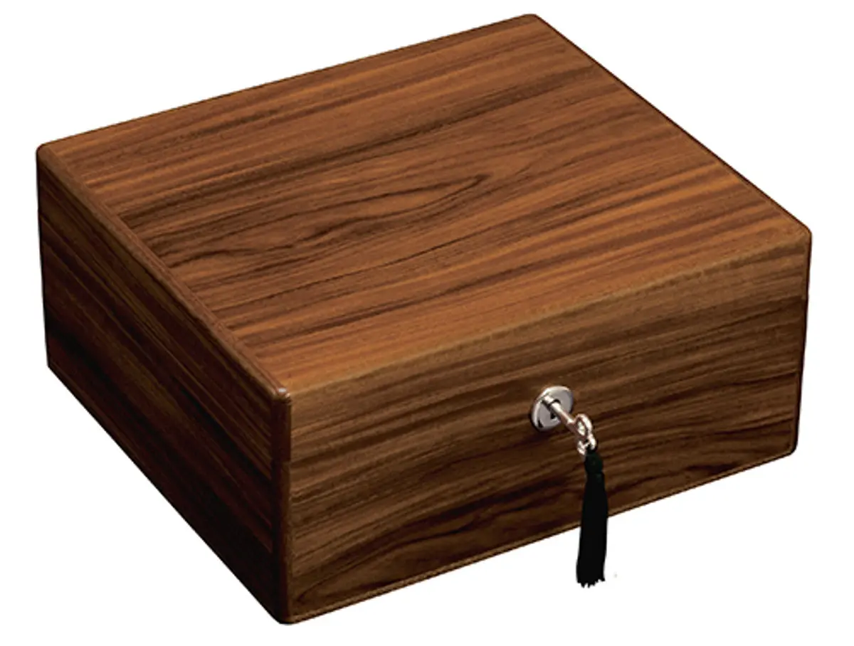 Diamond Crown Drake Humidor 40 Count 1