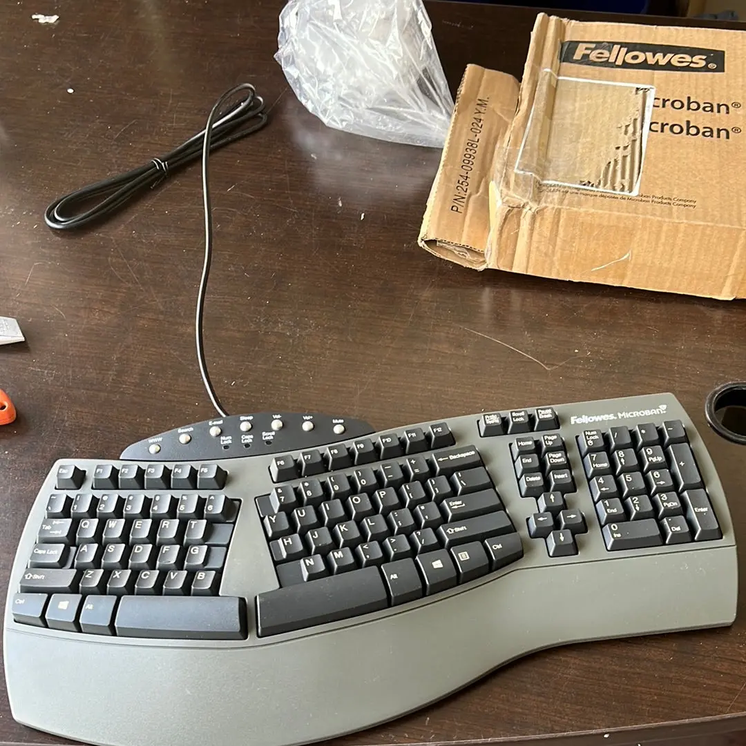 Split Design Keyboard 1