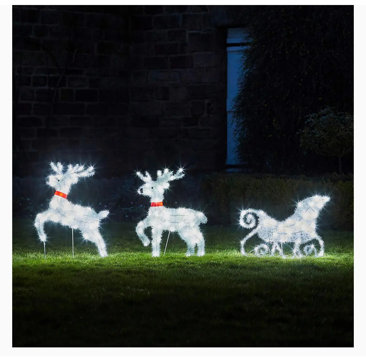 Reindeer And Sleigh 1
