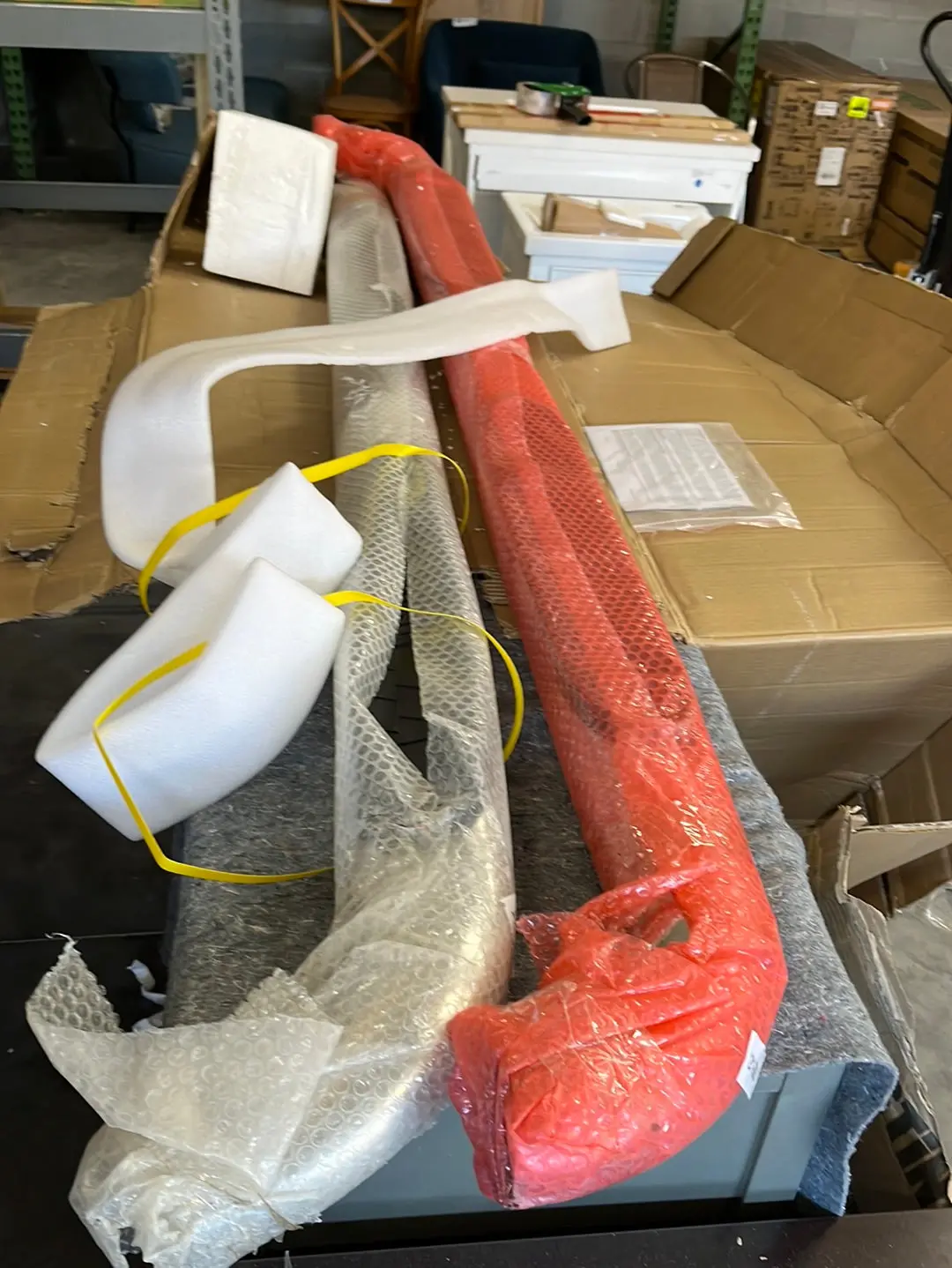 Westin Step Bar For Select Trucks 1