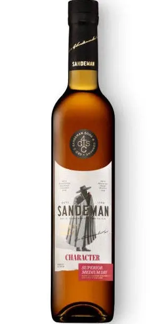 Sandeman Character Superior Medium Dry Sherry 500Ml 1