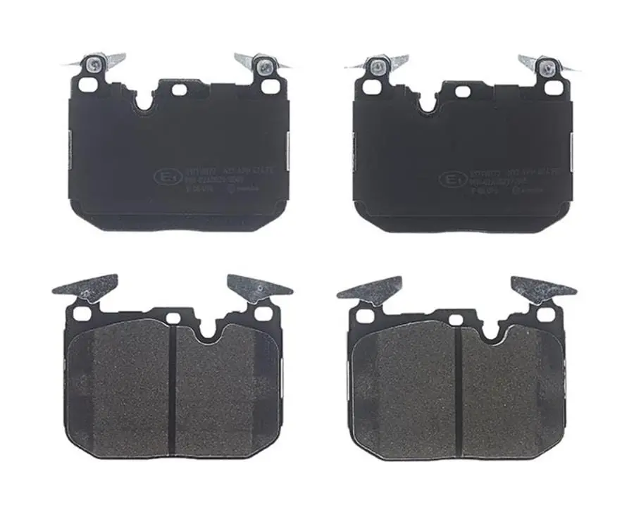 Brembo P06096 Low-Metallic Brake Pads – Quiet, Low-Dust Street Performance 1